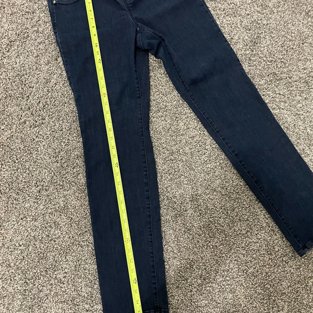 INC dark denim jeans jeggings pull on size 8 - Picture 6 of 6